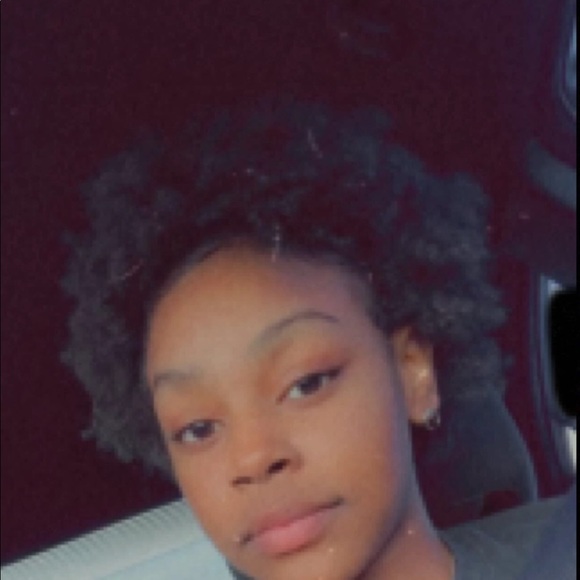 Meet your Posher, Jryan - Picture 1 of 1